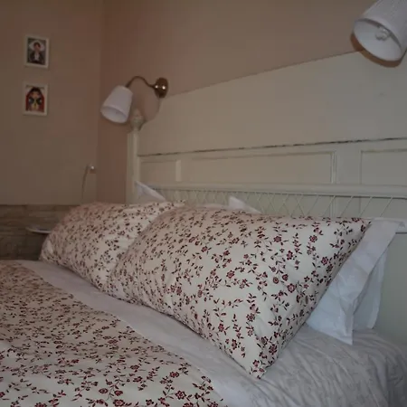 Domus De Carrera Capsule hotel Golfo Aranci